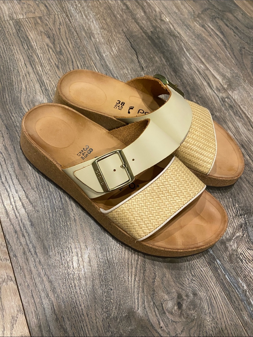 Papillio sandals size 7